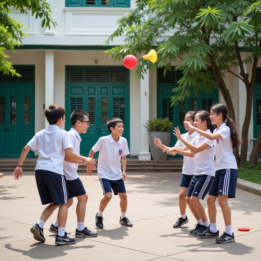 Học sinh chơi đá cầu sân trường